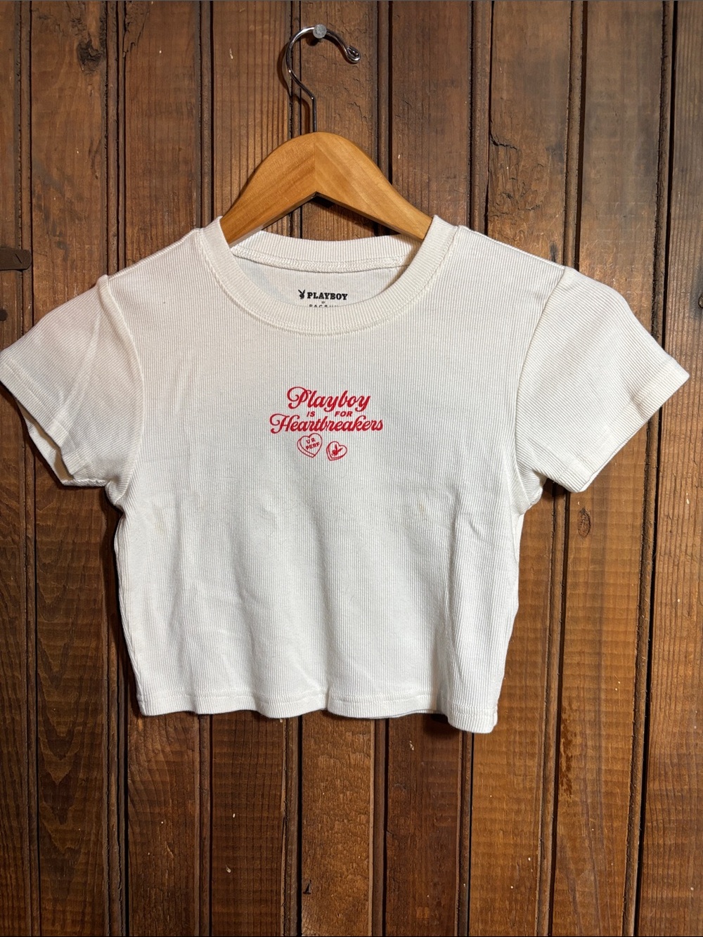 PLAYBOY White Crop Tee with Red Heartbreakers Script